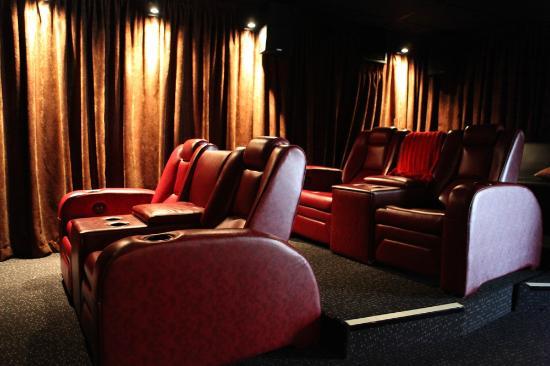 Ruby's Cinema